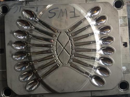 Multi-cavity injection machine disposable plastic fork mold