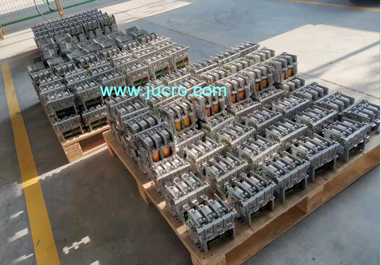 We are producing the CKJ5 series vacuum contactor for our Russian cunstomer.