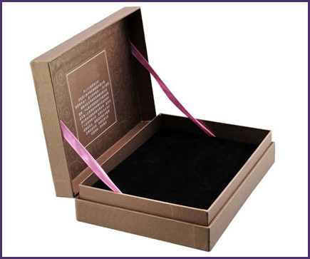 New design cardboard gift boxes and packaging with EVA foam insert and matt lamination