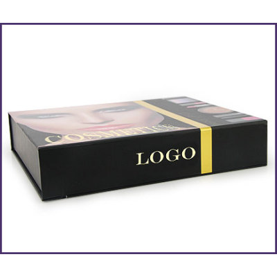 Fashional cosmetic gift packaging box sets for packing lipstick and powder with PVC insert
