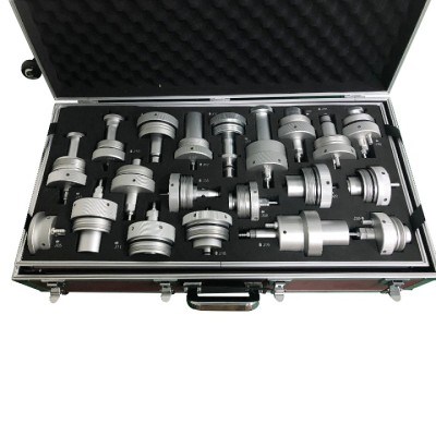 Lubrication system adapter Lubricating oil cleaning joint