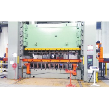 3-Axis Transfer for Heavy Stamping Press