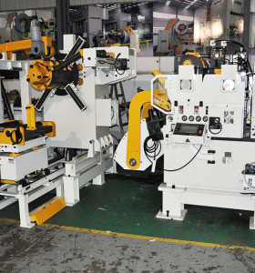 Thick plate type 3-in-1 servo decoiler straightener feeder machine