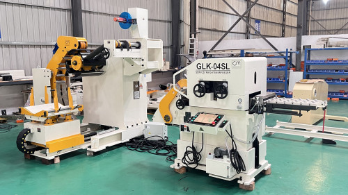 Special for medium plate type 3-in-1 servo decoiler straightener feeder machine