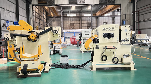 Special for medium plate type 3-in-1 servo decoiler straightener feeder machine