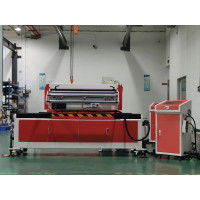 Left and right offset feeder