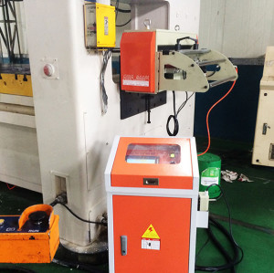 RNC-H Compare thick material servo roll feeder（0.5-4.5mm）