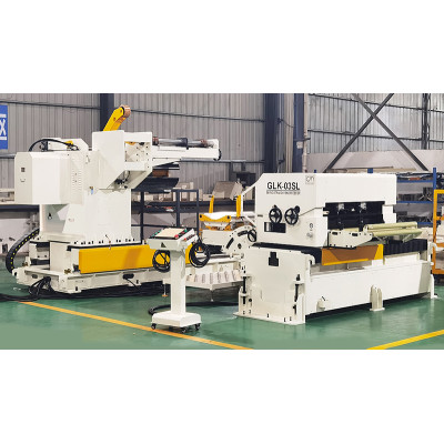 Three in one unwinding and straightening machine offset feeder