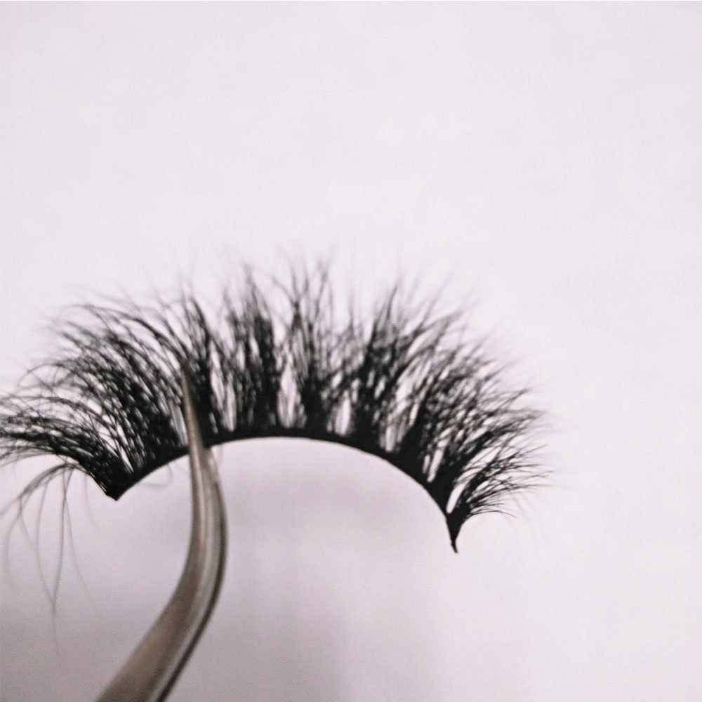 Can I apply mascara onto my false lashes?