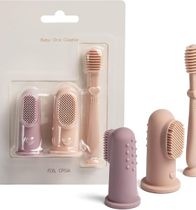 Hot Selling Food Grade Silicone Baby Soft Finger Toothbrush Oral Cleaning Baby Toothbrush Set for 6 to12 months