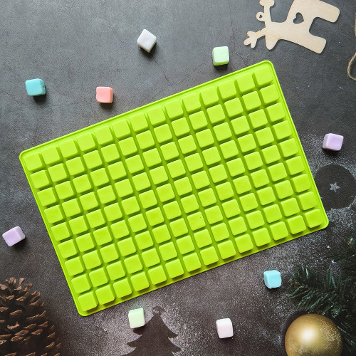 Hot Selling 126 Cavity Mini Rectangle Silicone Ice Cube Mold DIY Dessert Biscuit Pudding Mold Food Grade Ice Cube Tray