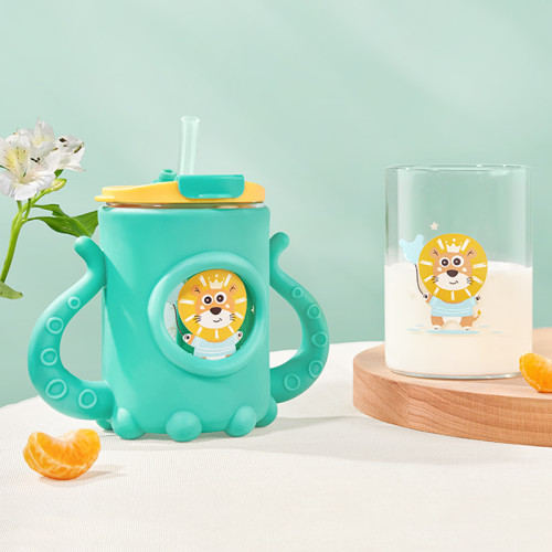 Custom Cartoon Handles Insulated Reusable Kids Toddler Sippy Training Cups Silicone Sleeves