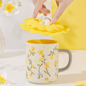 Cartoon Cat Flower Heat Resistant Customized Reusable Silicone Travel Cup Lids Drinking Cup Covers