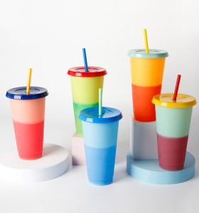 Temperature-sensing straw color-changing cup 710ml beverage temperature-sensing plastic straw cup pp color-changing straw water cup manufacturer