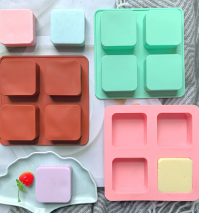 Custom 4-caviey square Shape Silicone Soap Mold Aromatherapy Handicraft Making Mold Bath Room Supplies