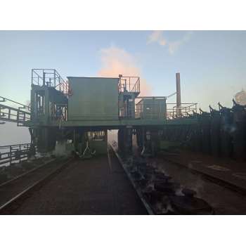 Furnace top smoke guide truck for coke oven smoke control and tamping