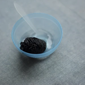 Wholesale 45gsm Plain weave Activated Carbon Fiber Spunlace Non-woven Fabric Compressed Facial Mask