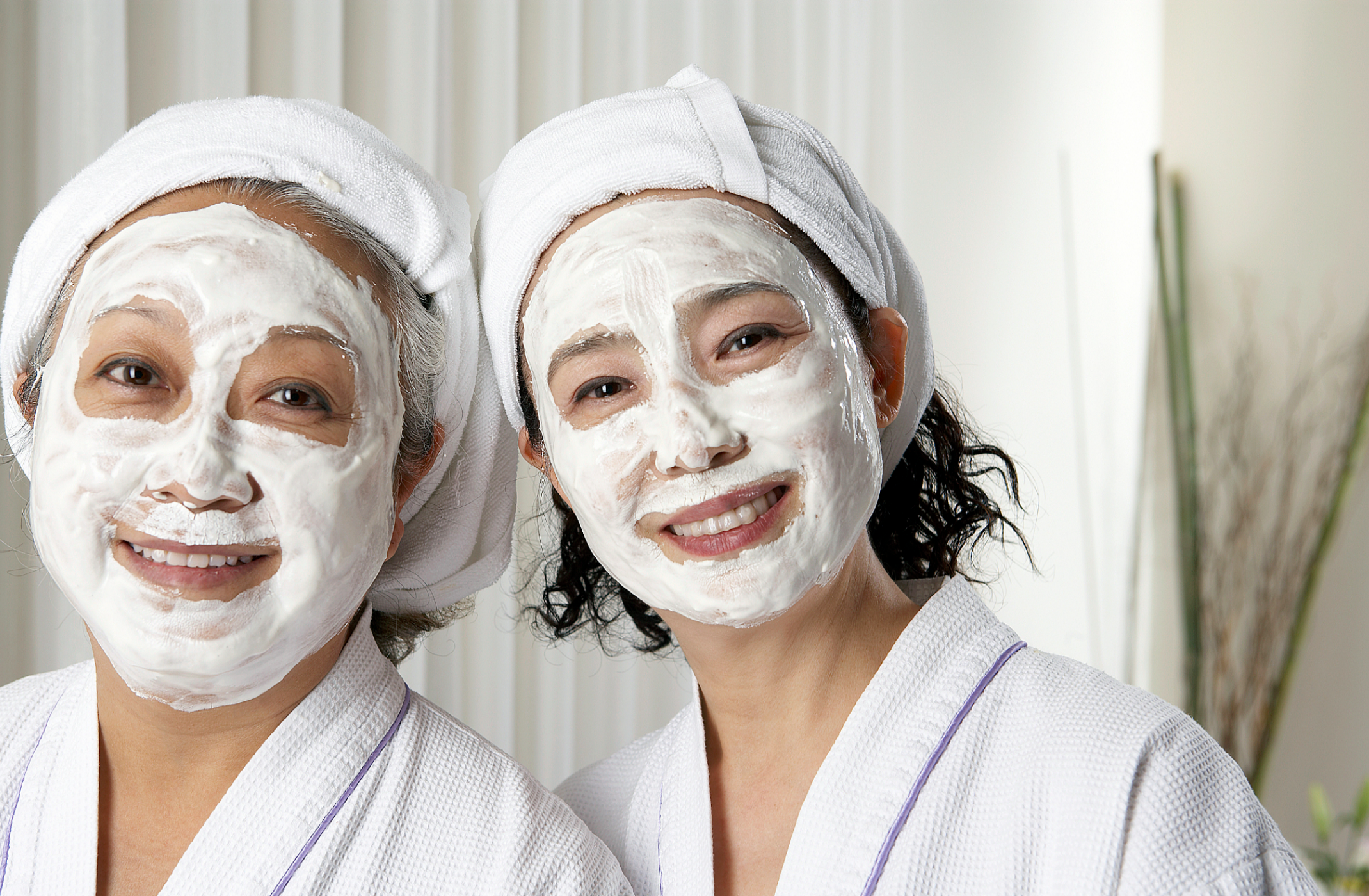 The difference between cream mask and traditional mask