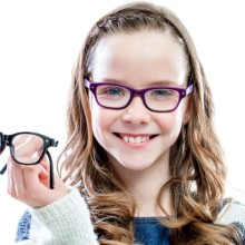 5 Tips for Choosing Glasses for Your Child