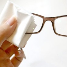 How to Clean Eyeglass Frames?