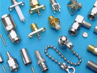 What are SMA Connectors?
