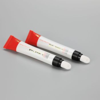 0.67oz/20ml cosmetic plastic tube for lip gloss lip balm with slant lip applicator