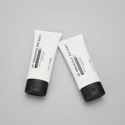 100g/3.51oz plastic tube packaging for anti acne oil control facial cleanser with black flip cap