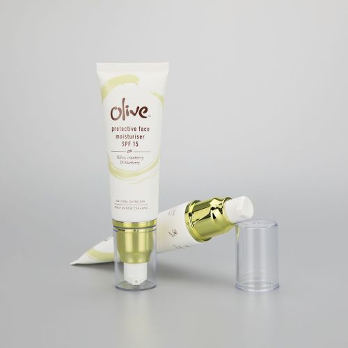 50g face moisturiser BB cream cosmetic plastic tube with gloden airless pump and clear cover