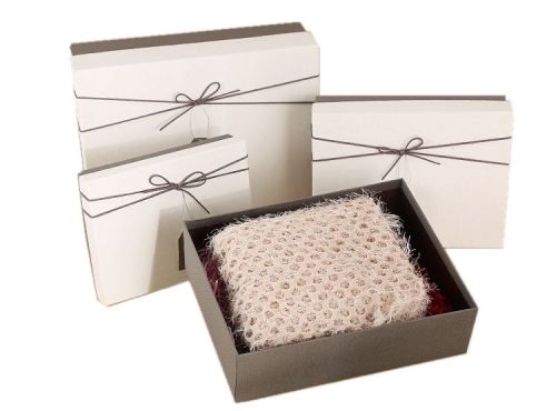 Paper Packages A4 Luxury Gift Box With Bow