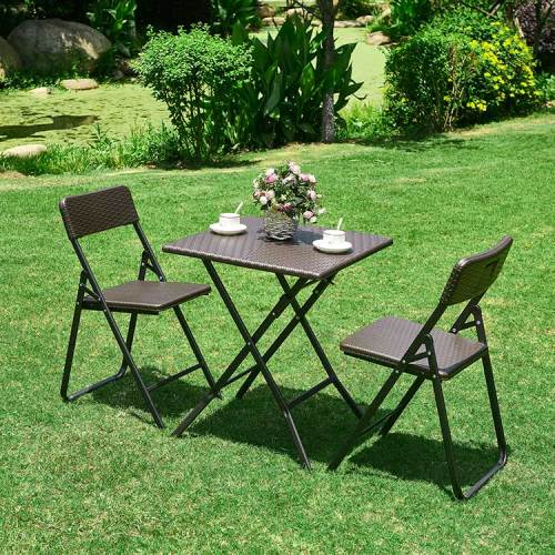 Indoor/Outdoor HDPE plastic folding table and chairs