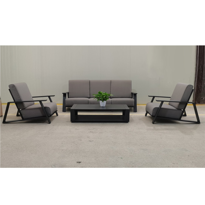 Cheap metal garden outdoor coffee table and chair set for sale