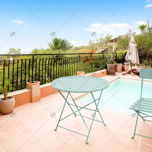 Modern Outdoor Garden Restaurant Coffee Table Garden Metal Furniture Steel Folding Steel Table Hollow Pattern Design Table