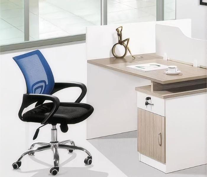 Small Space, Big Ideas: Office Workstations for Compact Areas