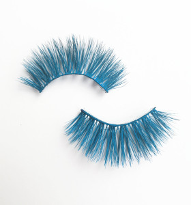 Qingdao Veteran colorful blue real mink eyelash wholesale with mink eyelash round box