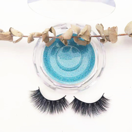 Qingdao veteran 100% handmade mink eyelash with custom package boxes