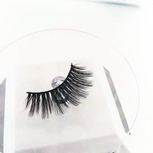 Top quality silk eyelash with custom logo and package from China false eyelashes vendor