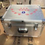 Tie rod printing partition aluminum case with wheels