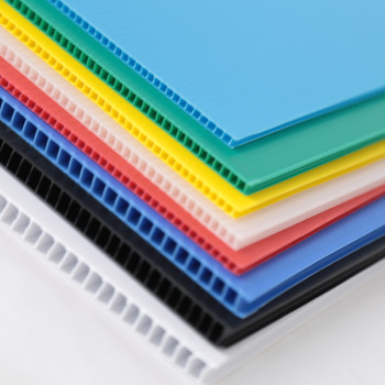 Corona Treated Printable Durable Colorful Plastic PP Corrugated Sheet for Sign Indoor & Outdoor