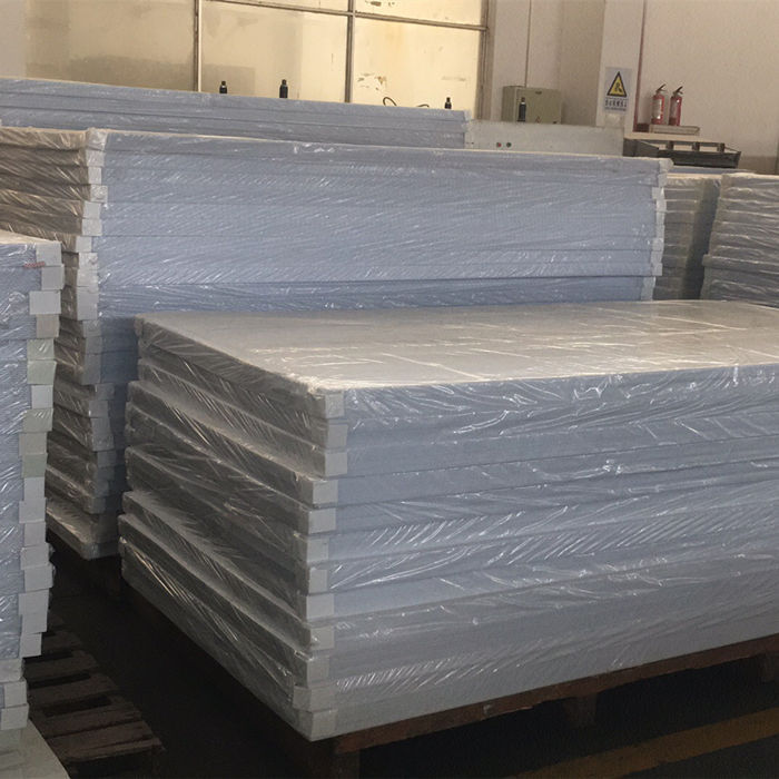 What type of package for plastic sheets we could offer?