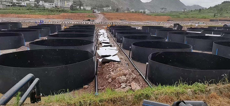 HDPE Fish breeding tanks