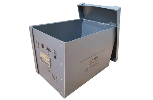 plastic box with lid