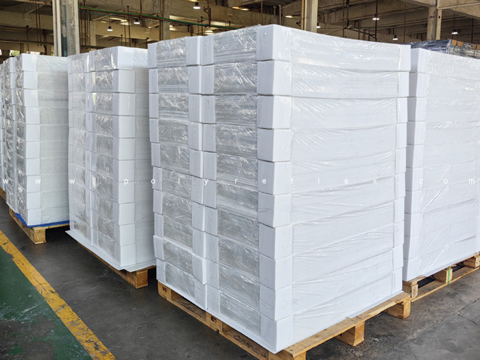 Polyreflex PP Corrugated Sheets Warehouse