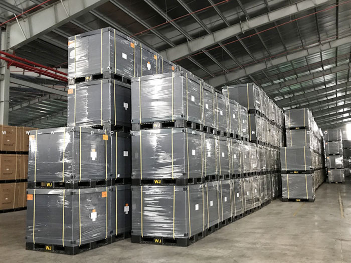 Polyreflex PP Corrugated Sheets Warehouse