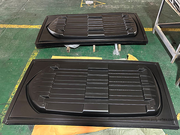 Roof Cargo Boxes after Vacuum Forming