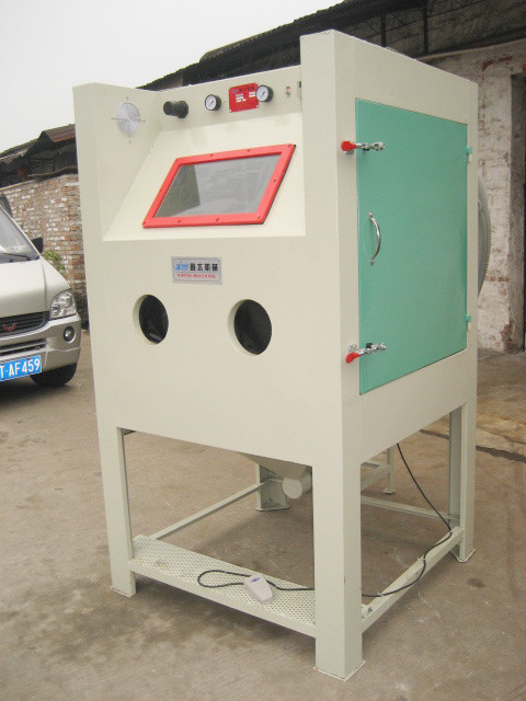Temperature controlled manual sand blasting machine