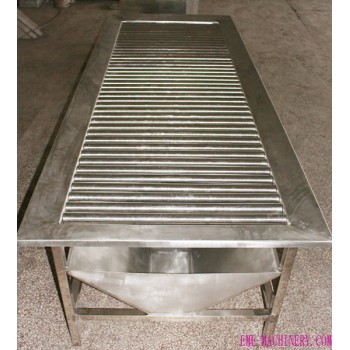 Sheep Slaughter Line Bleeding Roller Table For Goat Abattoirs