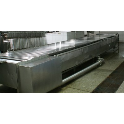 Pig Abattoir Killing And Bleeding Conveyor For Slaugthering Machinery