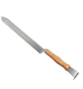 Uncapping knife for extracting honey