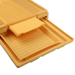 Multifunction Beehive Screened Bottom Board plastic bottom board for bees