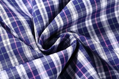 New arrival custom 50s yarn dyed shirting fabric wholesale stock plaid roll 100% cotton fabric